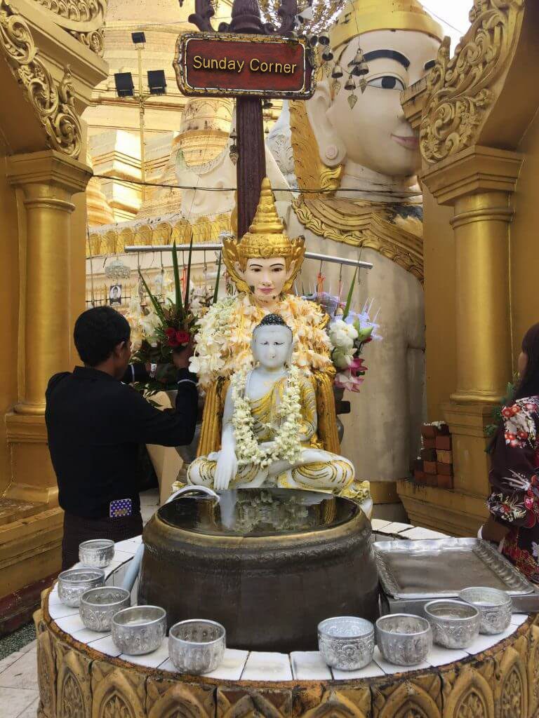 Mình may mắn sinh 8 tháng 4 năm 1984 Chủ nhật, Chim thần Garuda là thần phù hộ mình.