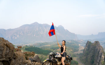 Leo Nam Xay Viewpoint hãy một lần chạm tay vào Vang Viêng từ trên cao